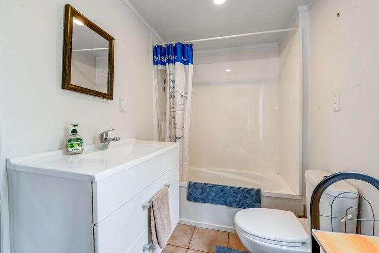 Photo of property in 49 Moses Road, Kaukapakapa, 0873