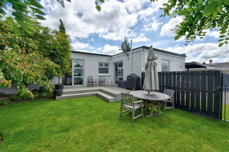 Photo of property in 22 William Street, Gore, 9710