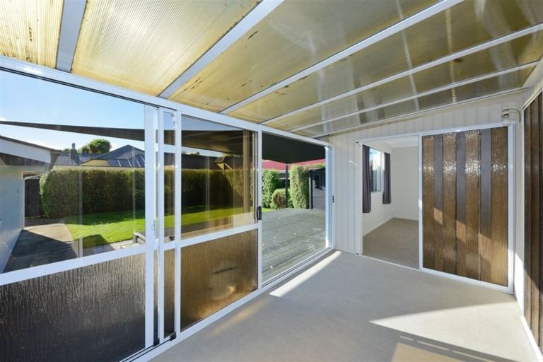 Photo of property in 18 Saffron Street, Bryndwr, Christchurch, 8053