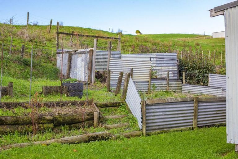 Photo of property in 1063 Waiotira Road, Waiotira, 0193