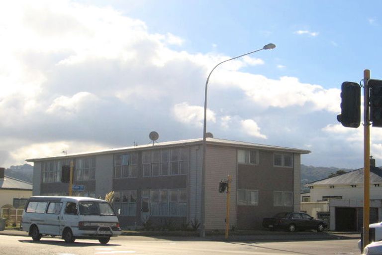Photo of property in 1-4/193 The Esplanade, Petone, Lower Hutt, 5012