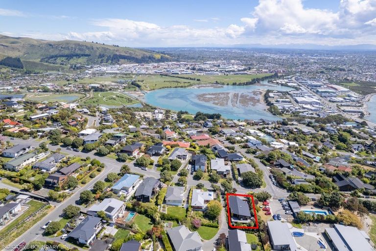 Photo of property in 272 Cannon Hill Crescent, Mount Pleasant, Christchurch, 8081