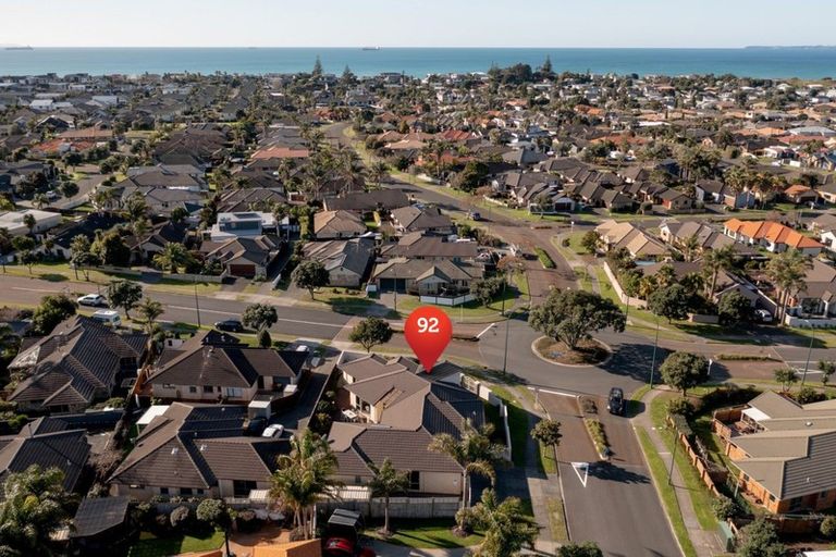 Photo of property in 92 Tuihana Drive, Papamoa Beach, Papamoa, 3118