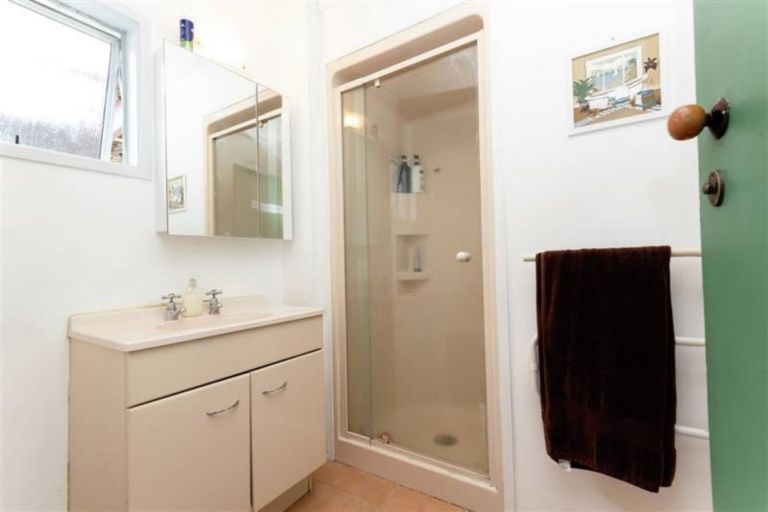 Photo of property in 214 Moore Street, Howick, Auckland, 2014