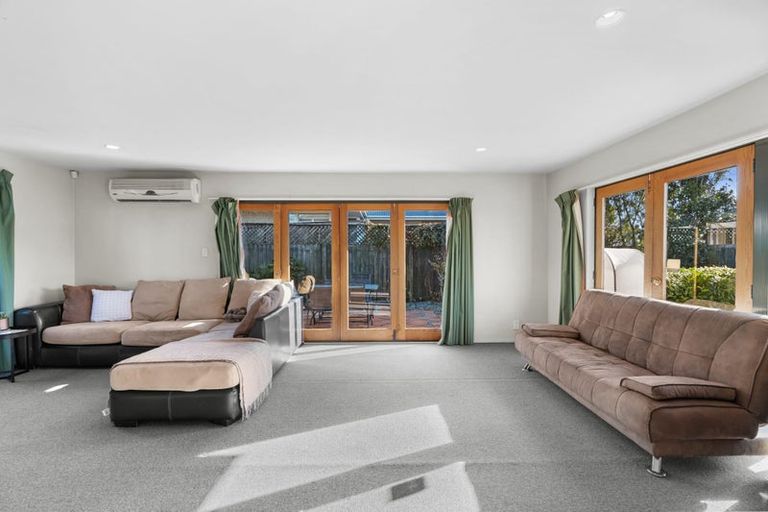 Photo of property in 1/78 Grahams Road, Burnside, Christchurch, 8041