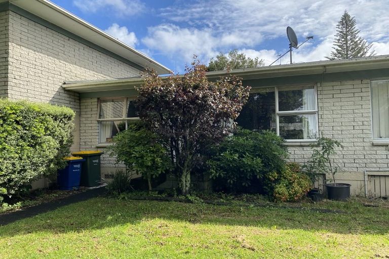 Photo of property in 48 Onewa Road, Northcote Point, Auckland, 0627