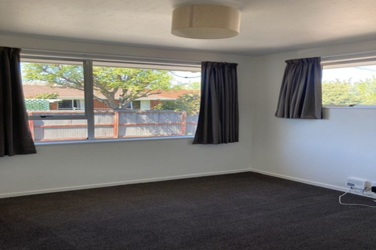 Photo of property in 1/174a Wilsons Road South, Saint Martins, Christchurch, 8022