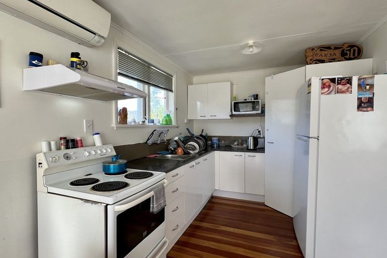 Photo of property in 32 Norrie Street, Bader, Hamilton, 3206