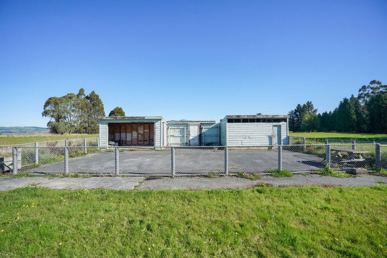 Photo of property in 63 Hastings Street, Ohai, 9635