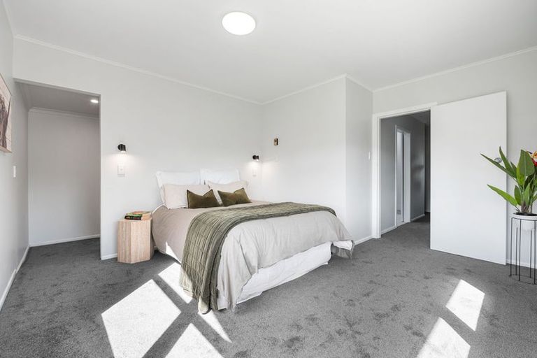 Photo of property in 152 Sandwich Road, St Andrews, Hamilton, 3200
