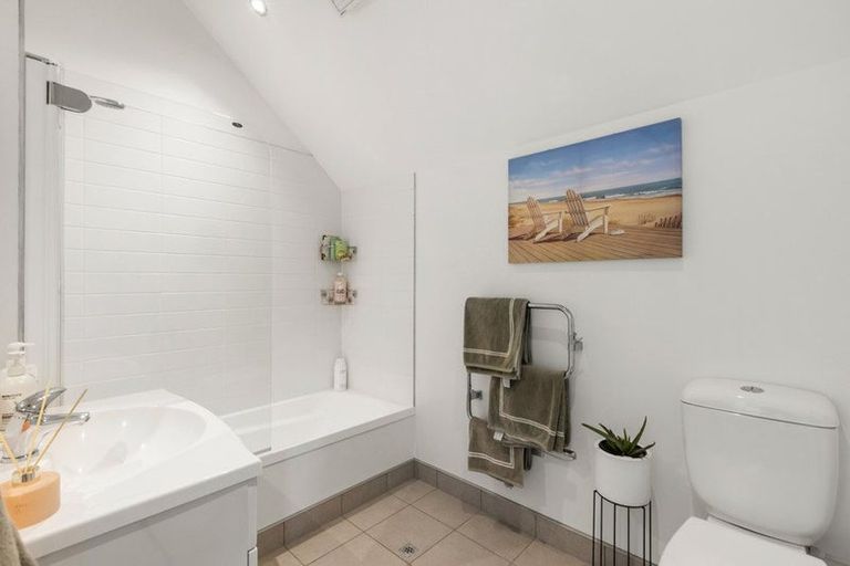 Photo of property in 3/17 Argentine Avenue, Miramar, Wellington, 6022