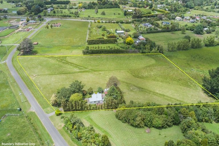 Photo of property in 37 Vista Road, Ohau, Levin, 5570