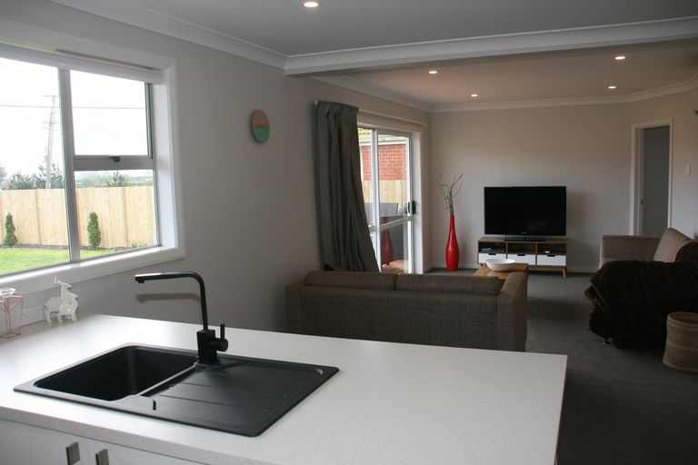 Photo of property in 28 Wingatui Road, Mosgiel, 9024