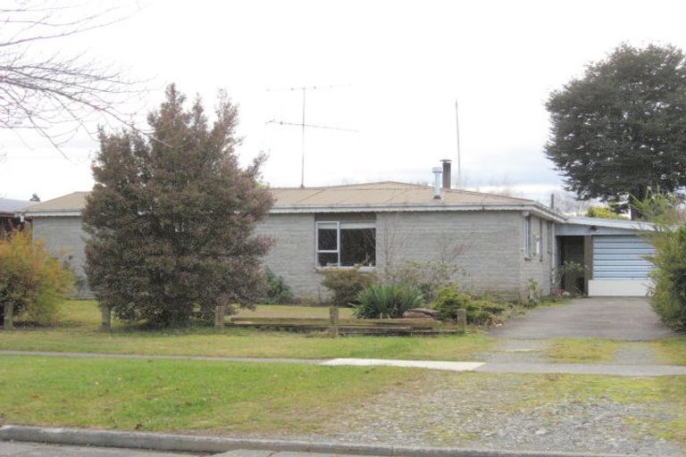 Photo of property in 40 Mokonui Street, Te Anau, 9600