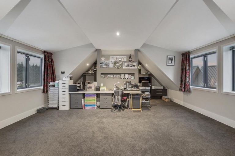 Photo of property in 562 Sandy Knolls Road, West Melton, Christchurch, 7675