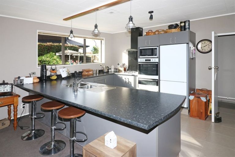 Photo of property in 111 Guy Street, Dannevirke, 4930