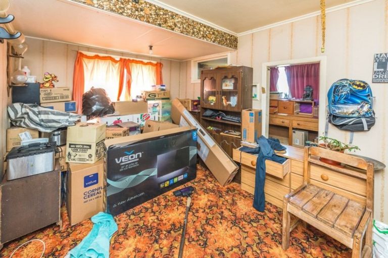 Photo of property in 70 Manuka Street, Castlecliff, Whanganui, 4501