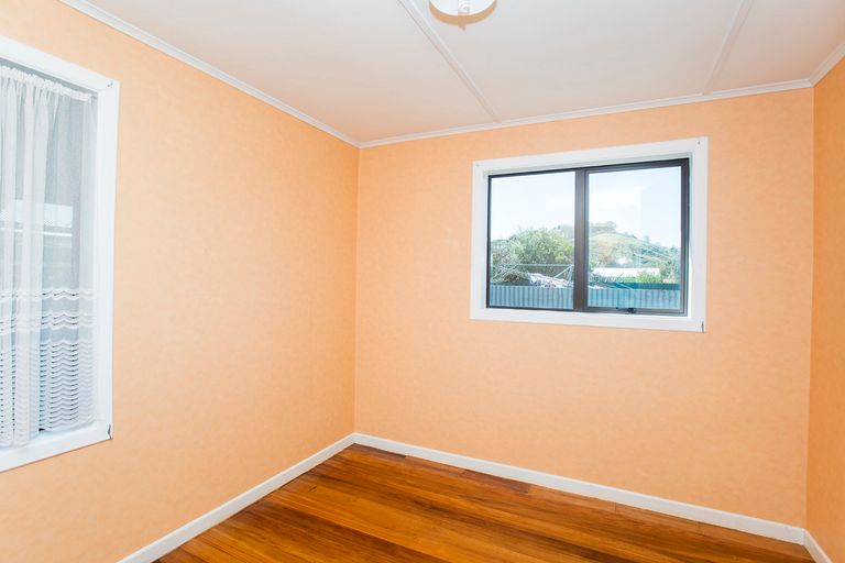 Photo of property in 1 Edelsten Place, Tamarau, Gisborne, 4010