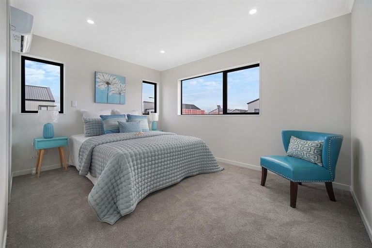 Photo of property in 28 Kairakau Street, Papakura, 2110