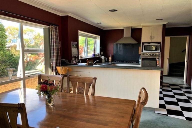 Photo of property in 19 Feary Crescent, Takaka, 7110