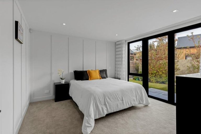 Photo of property in 2 Ploughmans Lane, Arrowtown, 9371