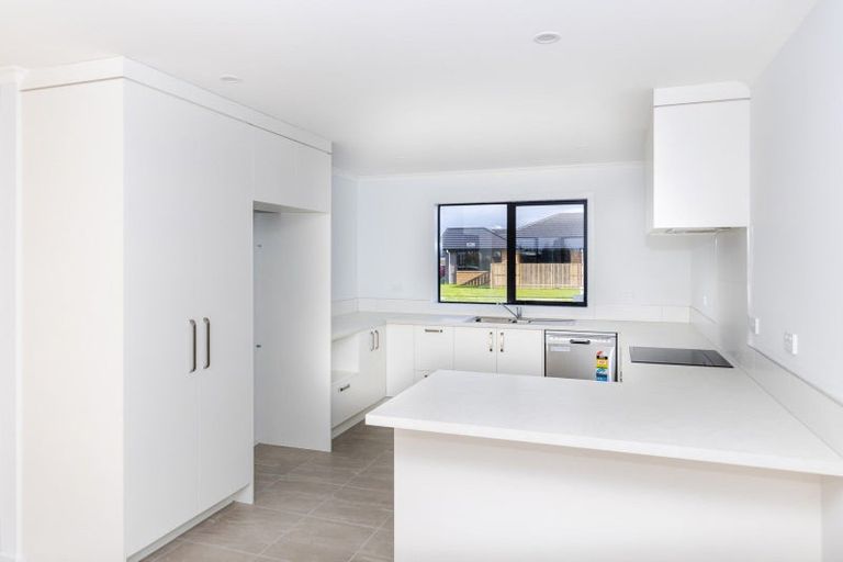 Photo of property in 2 Pukaki Road, Mangere, Auckland, 2022