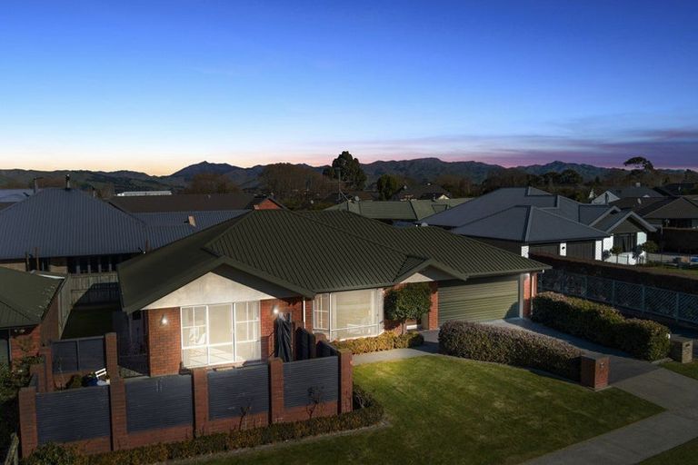 Photo of property in 3a Springswood Grove, Springlands, Blenheim, 7201