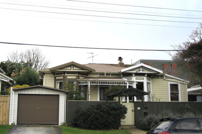 Photo of property in 15 Cooper Street, Karori, Wellington, 6012