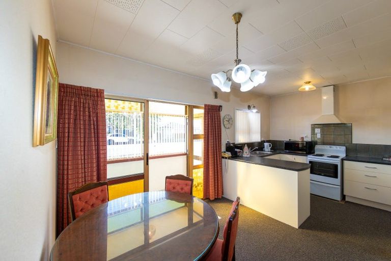 Photo of property in 204 Terrace Road, Parkvale, Hastings, 4122
