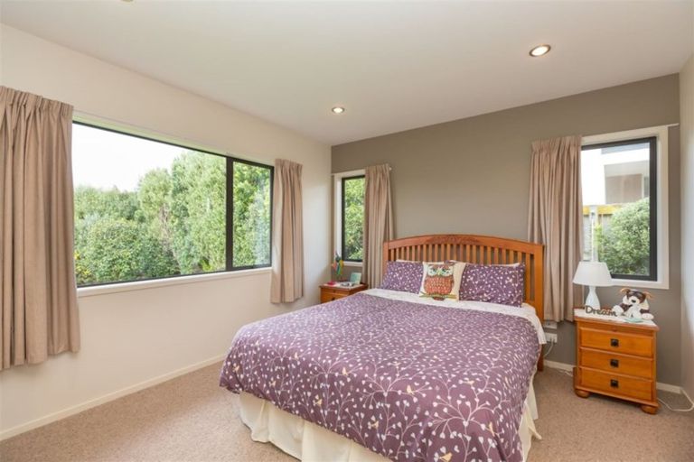 Photo of property in 54b Dillon Drive, Bell Block, New Plymouth, 4312