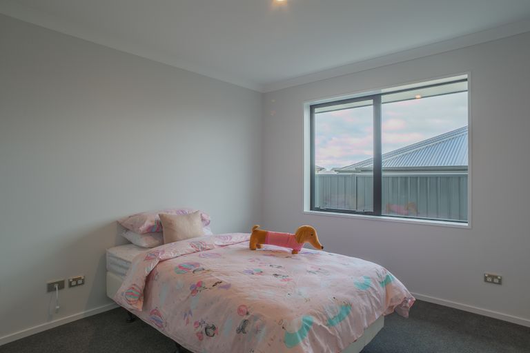 Photo of property in 25 Lazarette Loop, Gleniti, Timaru, 7910