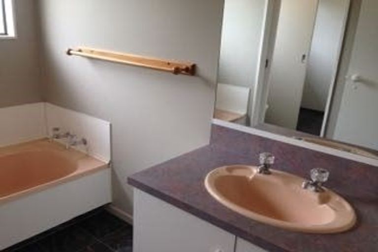 Photo of property in 115 Arthur Crescent, Hilltop, Taupo, 3330