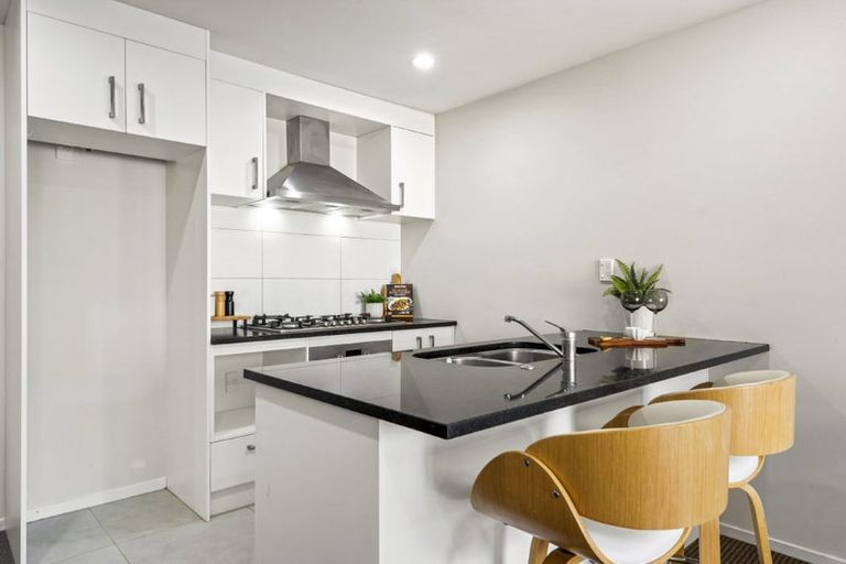 Photo of property in 37/5 Perekia Street, Albany, Auckland, 0632