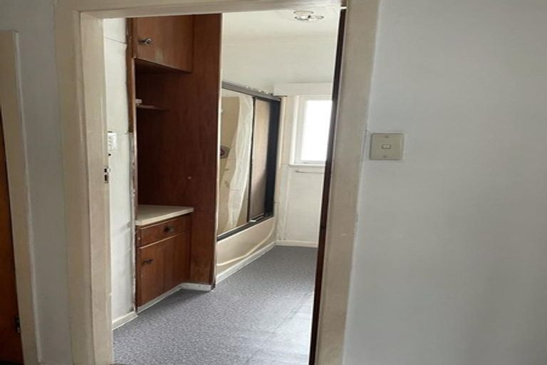 Photo of property in 1/12 Huia Road, Papatoetoe, Auckland, 2025