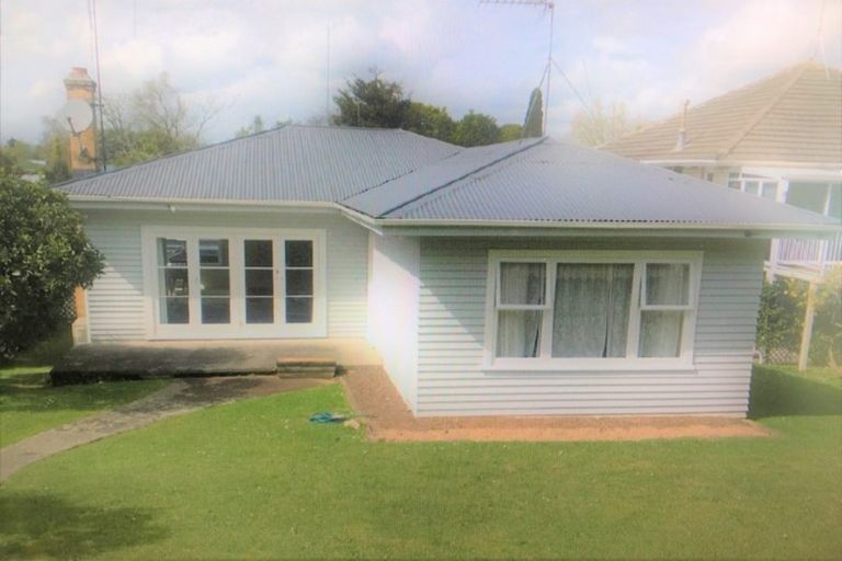 Photo of property in 51 Mahoe Street, Melville, Hamilton, 3206