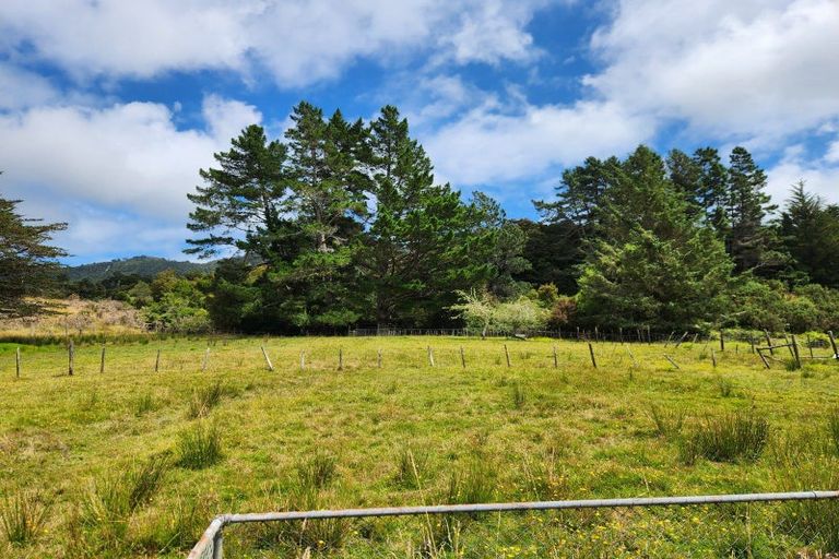 Photo of property in 663 Seven Mile Road, Runanga, 7803