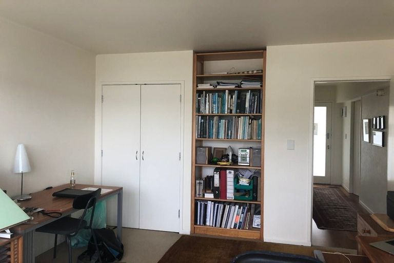 Photo of property in 4 Claremont Grove, Mount Victoria, Wellington, 6011