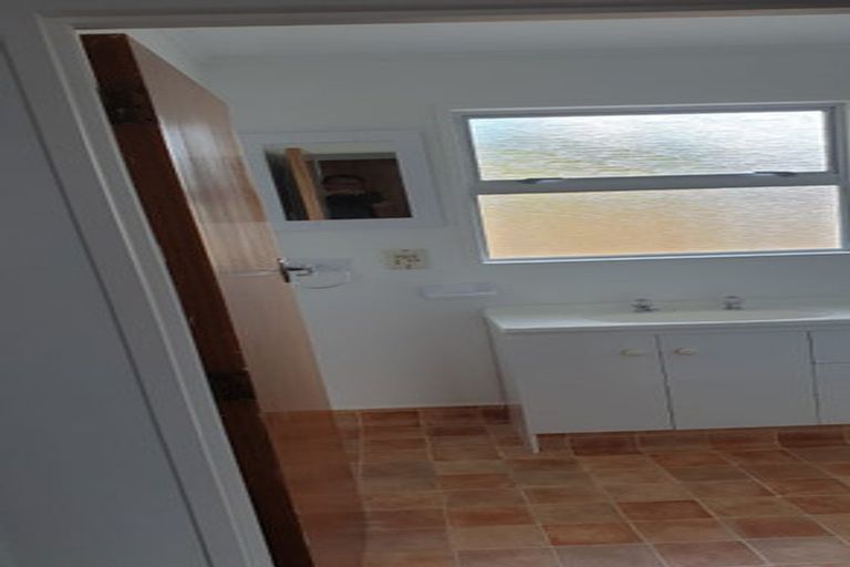 Photo of property in 2/175 Park Road, West End, Palmerston North, 4410