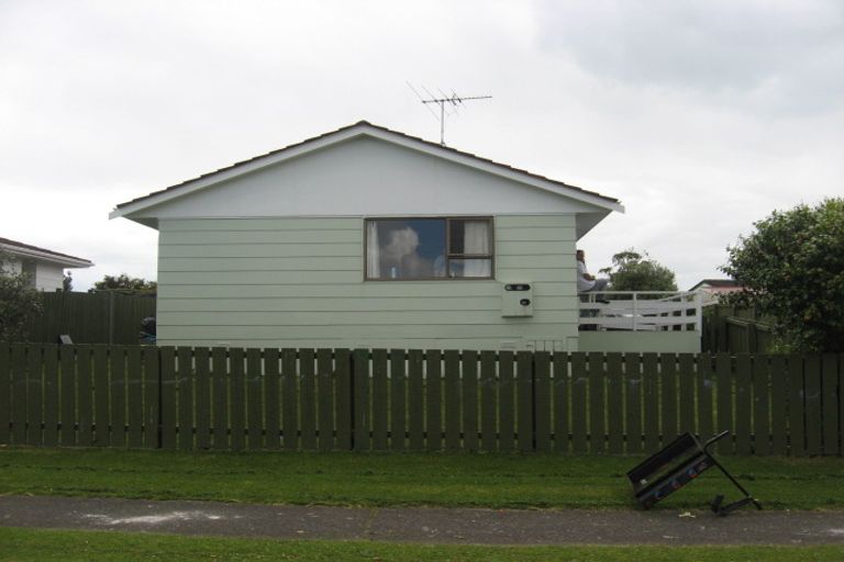 Photo of property in 1/3 Ririno Place, Manurewa, Auckland, 2102