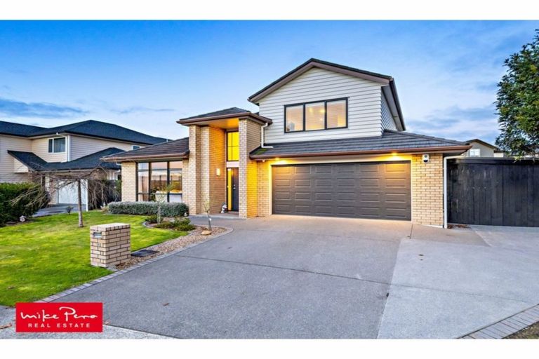 Photo of property in 14 Lake Drive, Karaka, Papakura, 2113