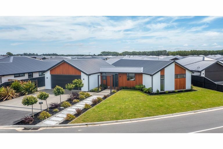 Photo of property in 96 Oaks Drive, Lincoln, 7608