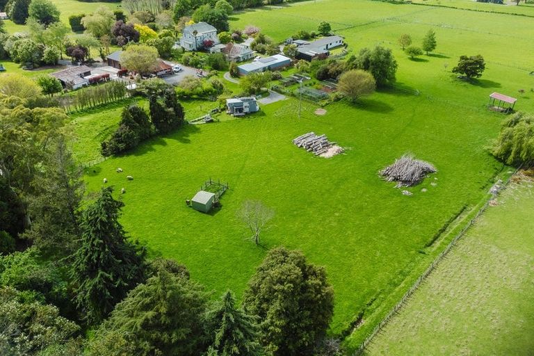 Photo of property in 24 Homebush Road, Homebush, Masterton, 5885