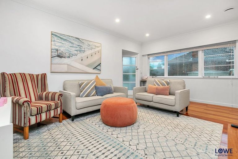 Photo of property in 4 Birkley Road, Bayswater, Auckland, 0622