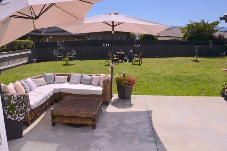 Photo of property in 1 Baccata Lane, Dannevirke, 4930