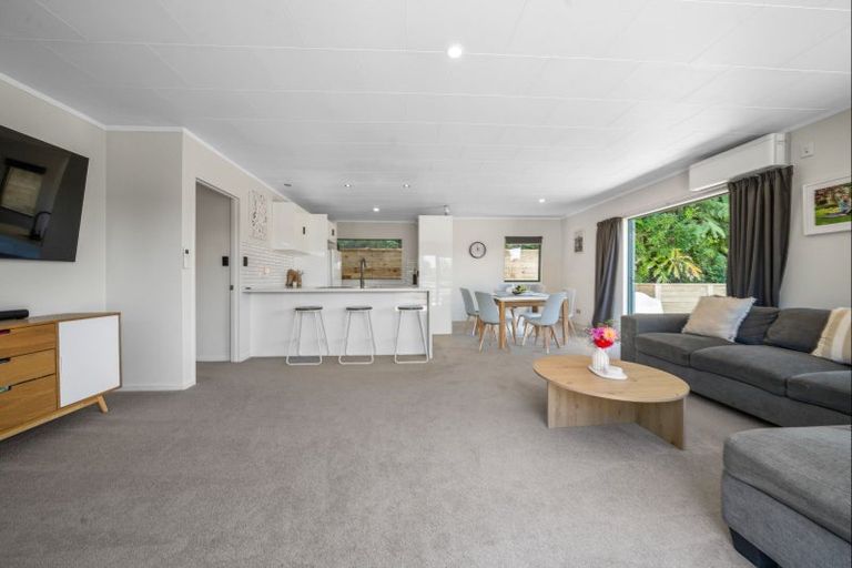 Photo of property in 89b Poplar Grove, Whalers Gate, New Plymouth, 4310