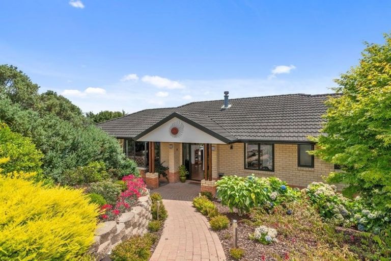 Photo of property in 119 Vaughans Road, Okura, Albany, 0792