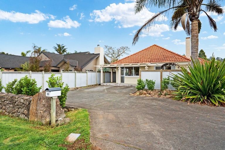 Photo of property in 86 Western Hills Drive, Kensington, Whangarei, 0112