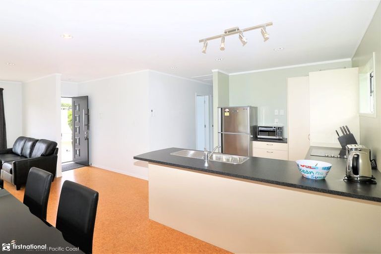 Photo of property in 44 Dolphin Drive, Whiritoa, Whangamata, 3691