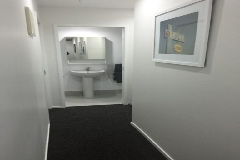 Photo of property in The Crescent Apartments, 202/36 Eden Crescent, Auckland Central, Auckland, 1010