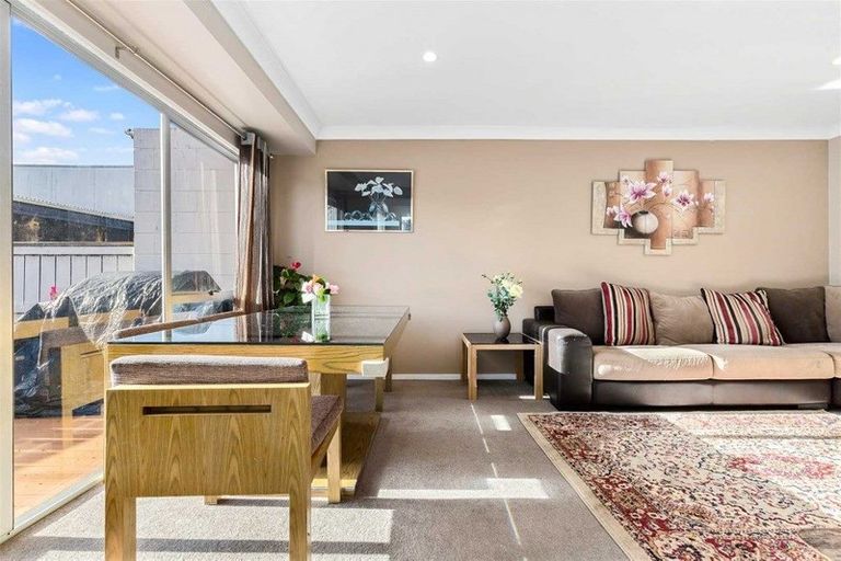 Photo of property in 2/264 Hoon Hay Road, Hoon Hay, Christchurch, 8025